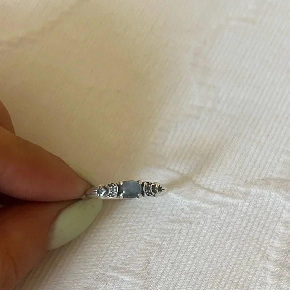 Pandora Aladdin Ring - Picture 2 of 4